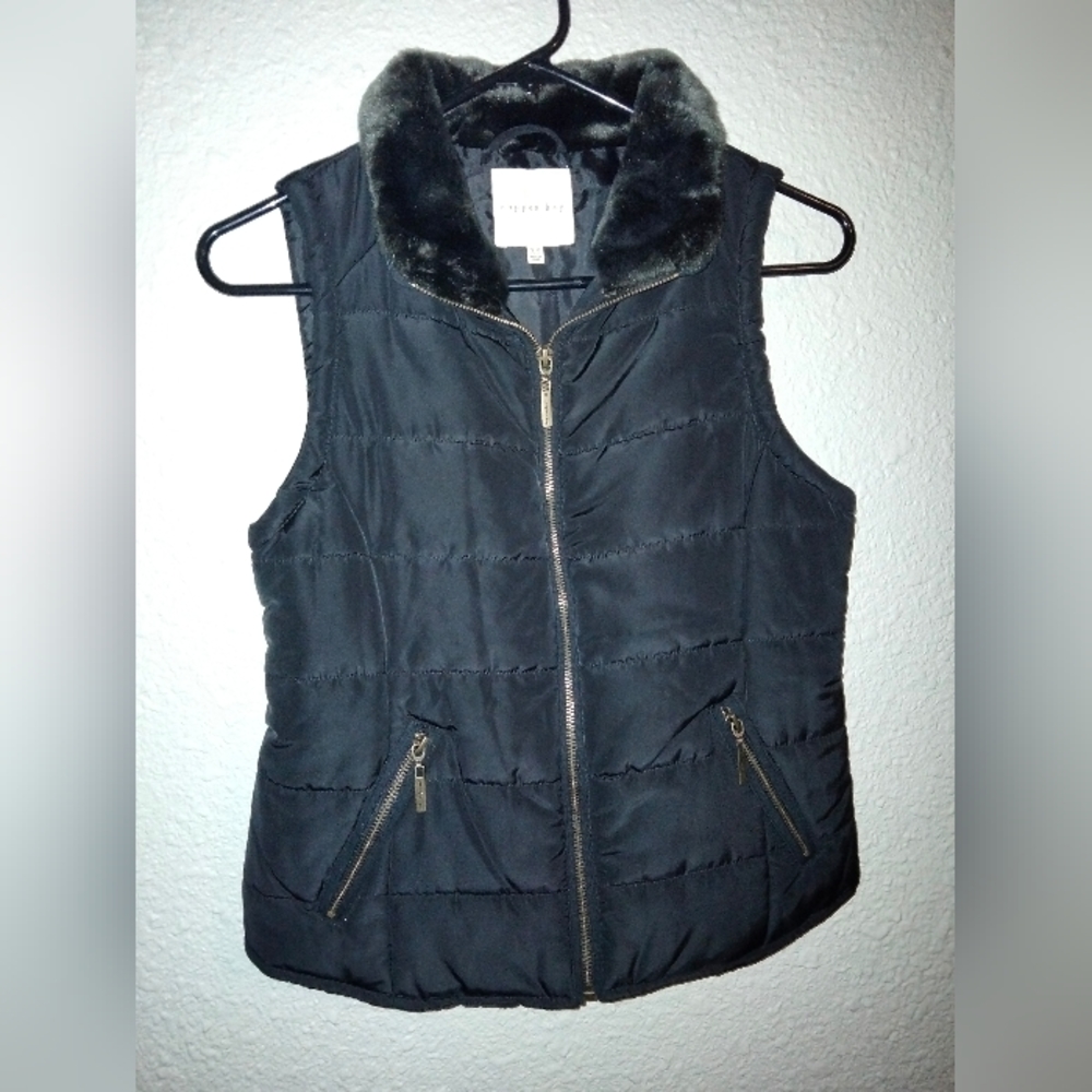 Copper Key black puffer vest with fur collar